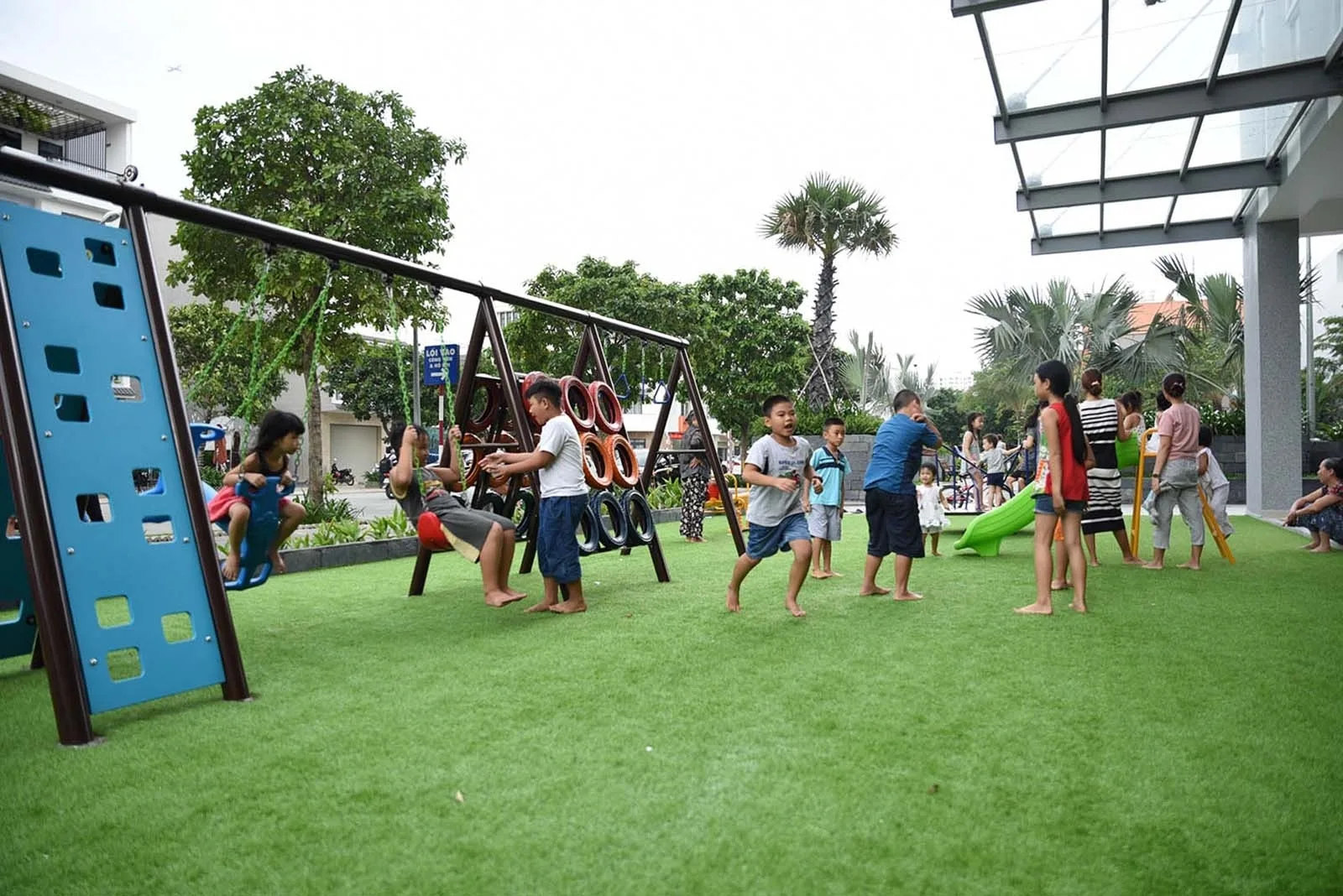 Khu vực vui chơi dành cho sự phát triển toàn diện của trẻ em.