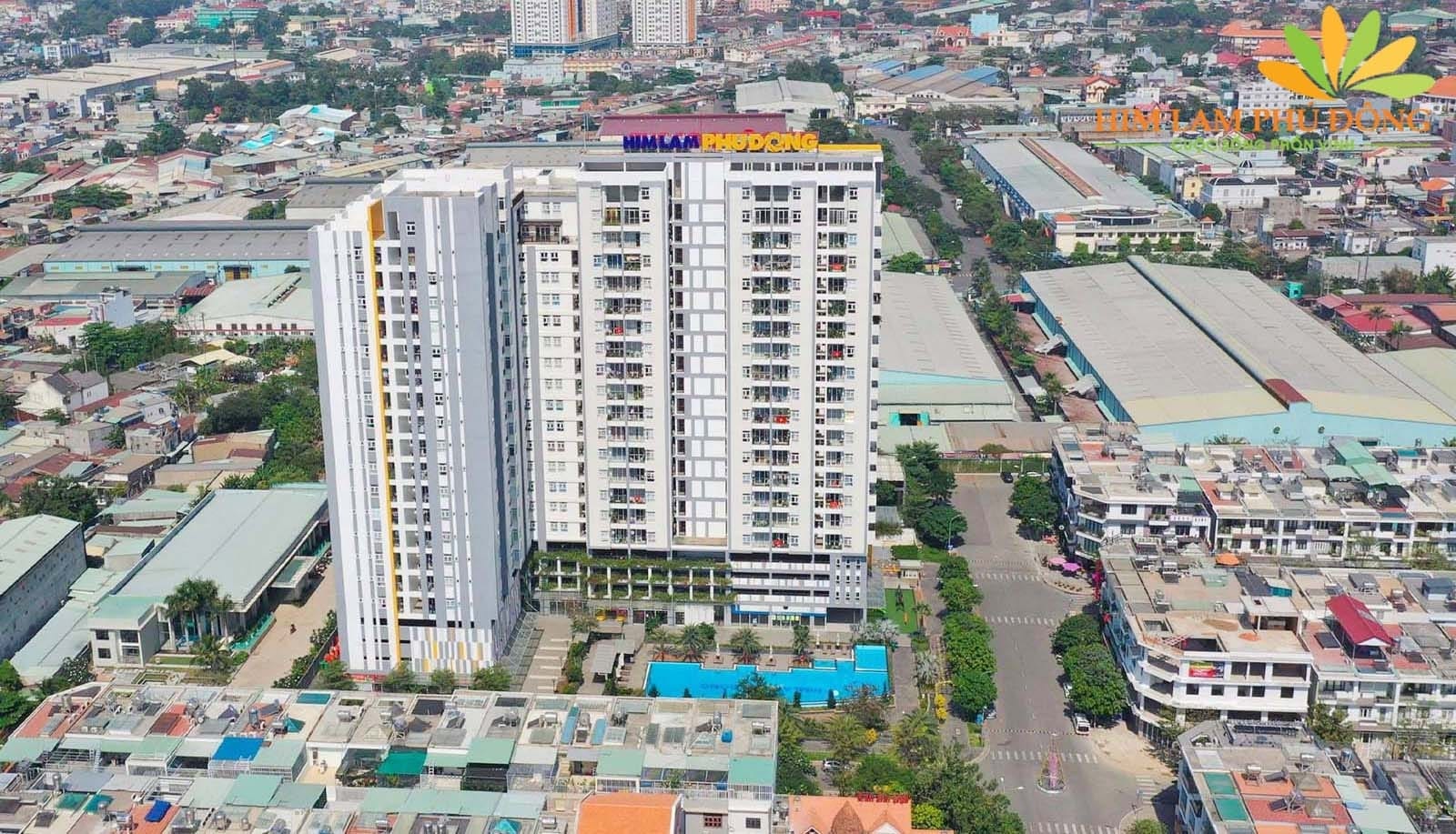 Hình ảnh thực tế chung cư Him Lam Phú Đông đã đi vào hoạt động. Hình ảnh thực tế chung cư Him Lam Phú Đông đã đi vào hoạt động.