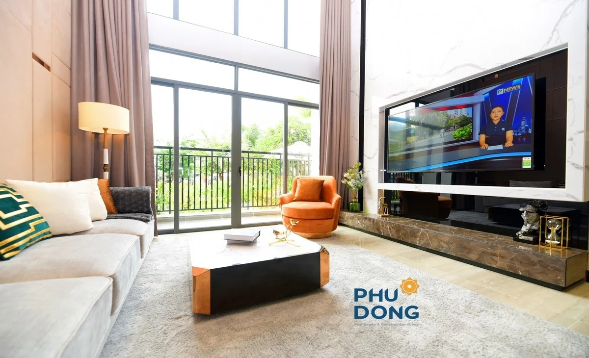 Nhà mẫu dự án Phú Đông Sky Garden đẹp và tinh tế